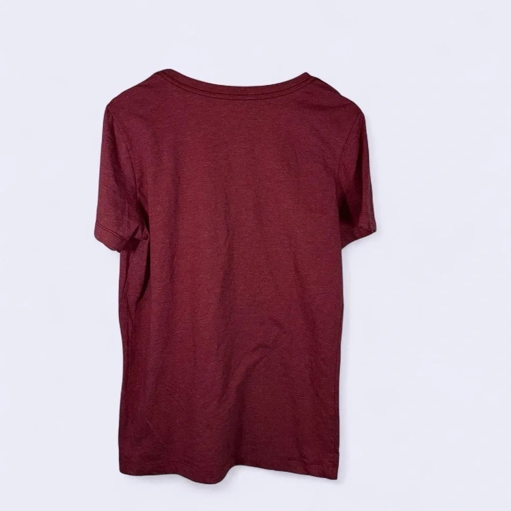 Nike Arizona Diamondbacks Women’s V-Neck Tee